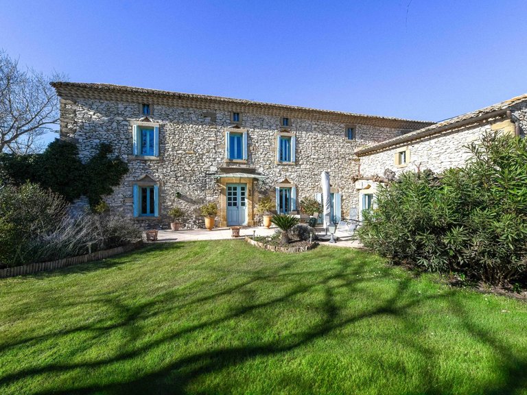 Villa for Sale in Uzes, Uzes Area 18