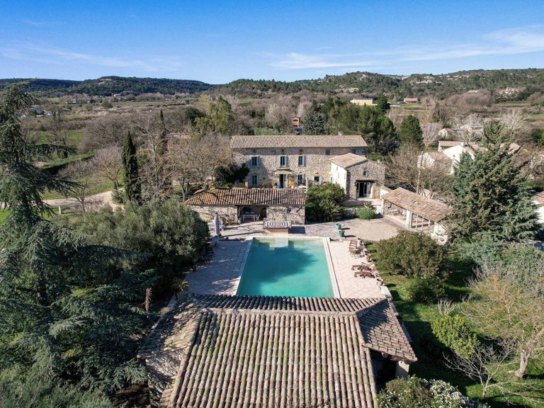 Villa for Sale in Uzes, Uzes Area 4
