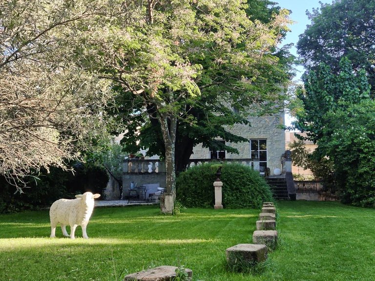 Villa for Sale in Uzes, Uzes Area 12
