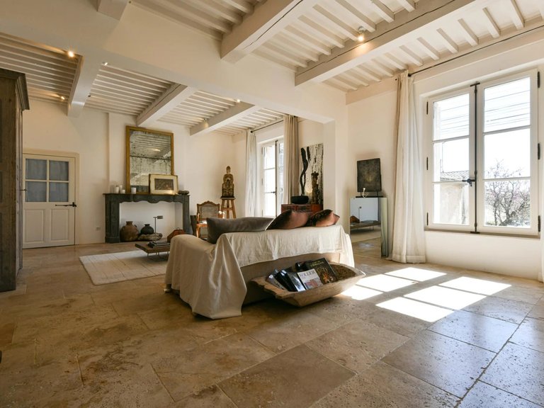 Villa for Sale in Uzes, Uzes Area 3