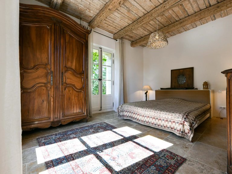 Villa for Sale in Uzes, Uzes Area 10