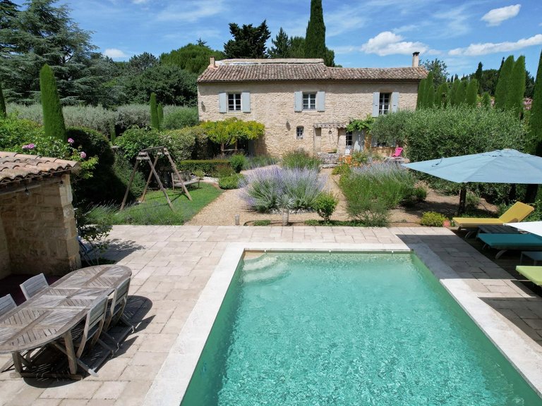 Villa for Sale in Uzes, Uzes Area 1