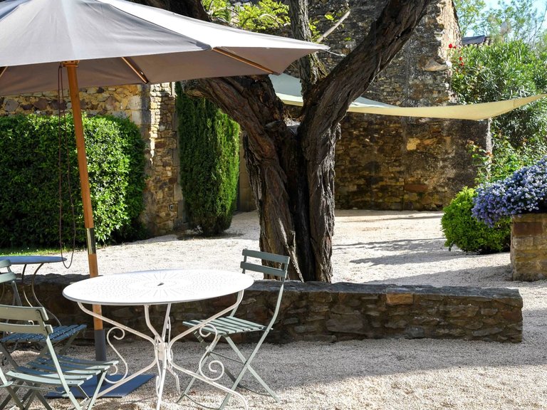 Villa for Sale in Uzes, Uzes Area 11