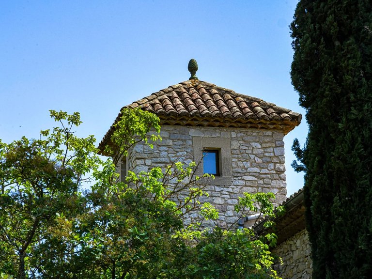 Castle/estate for Sale in Uzes, Uzes Area 13