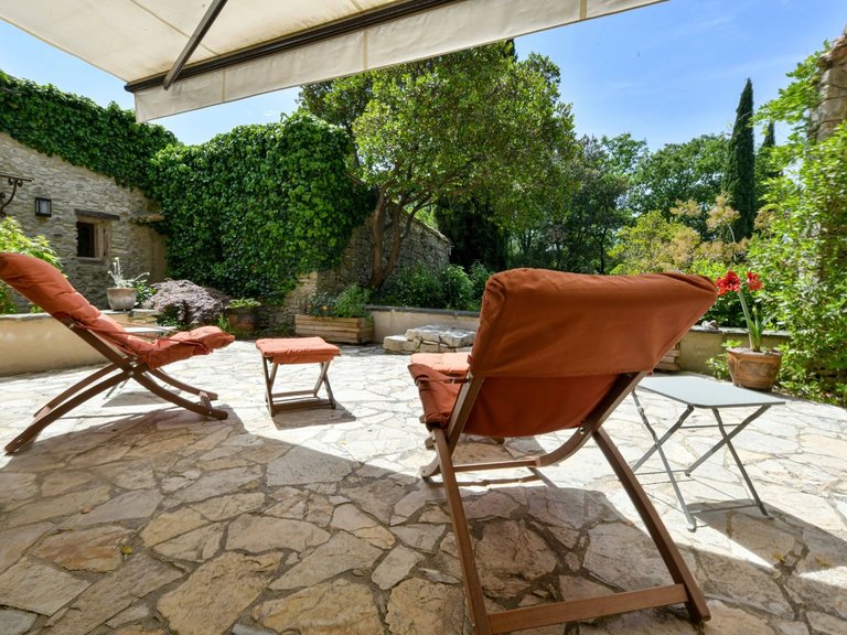 Castle/estate for Sale in Uzes, Uzes Area 17