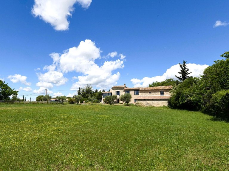 Villa for Sale in Uzes, Uzes Area 7