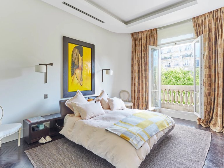 Apartment for Sale in 16th (trocadéro - Etoile - Passy), Golden Triangle - Trocadéro (8th - 16th) 6