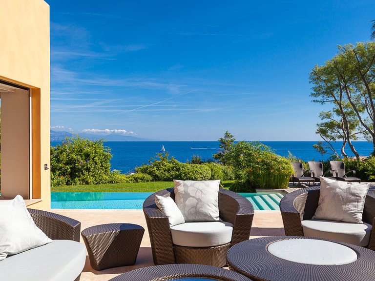 Villa for Sale in Cap D Antibes, Antibes Area 3