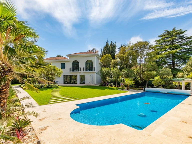 Villa for Sale in Cap D Antibes, Antibes Area 1