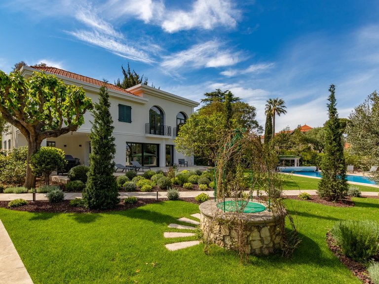 Villa for Sale in Cap D Antibes, Antibes Area 2