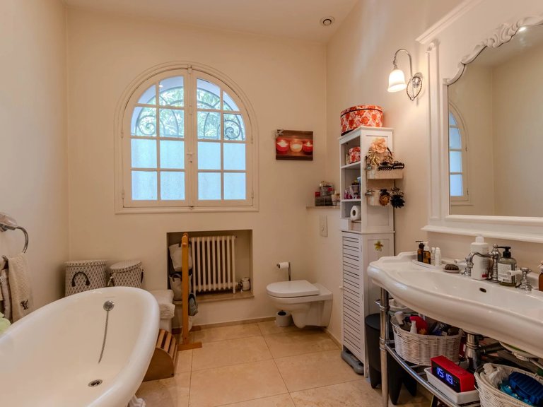 Villa for Sale in Cap D Antibes, Antibes Area 12