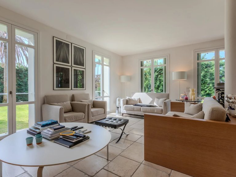 Villa for Sale in Cap D Antibes, Antibes Area 7