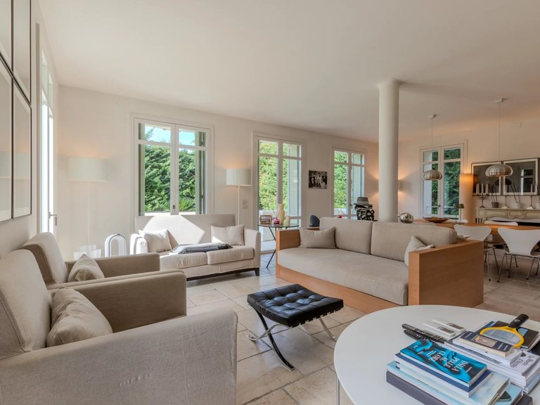 Villa for Sale in Cap D Antibes, Antibes Area 8