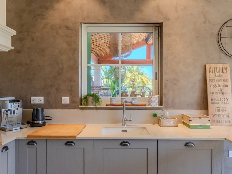 Villa for Sale in Antibes, Antibes Area 17