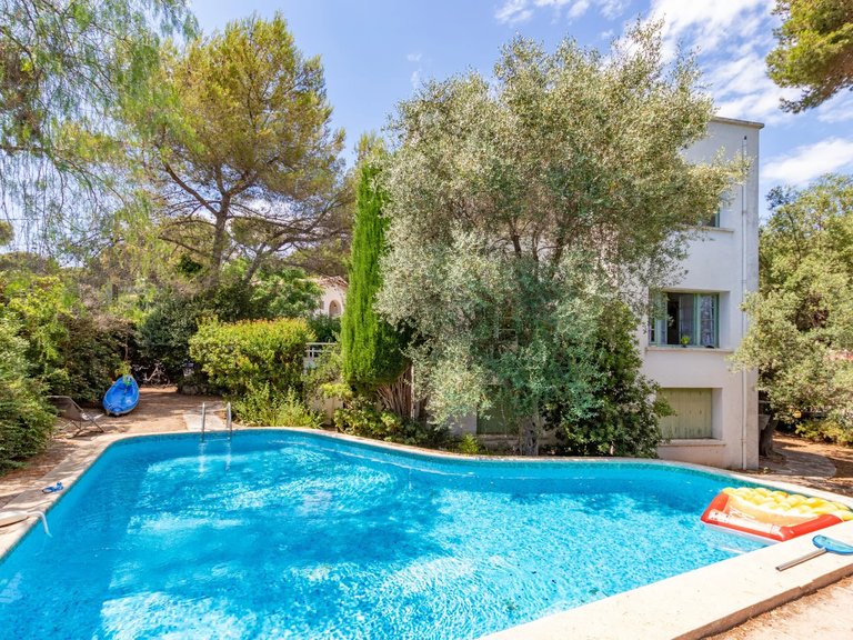 Villa for Sale in Cap D Antibes, Antibes Area 3