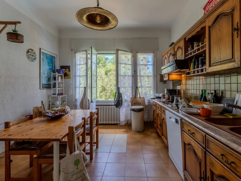 Villa for Sale in Cap D Antibes, Antibes Area 7