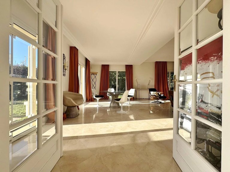 Villa for Sale in Cap D Antibes, Antibes Area 9