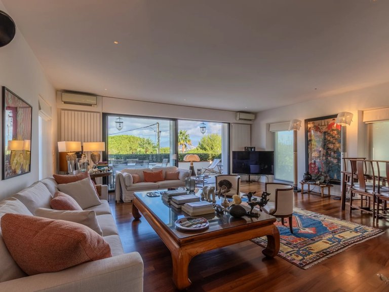 Villa for Sale in Cap D Antibes, Antibes Area 8