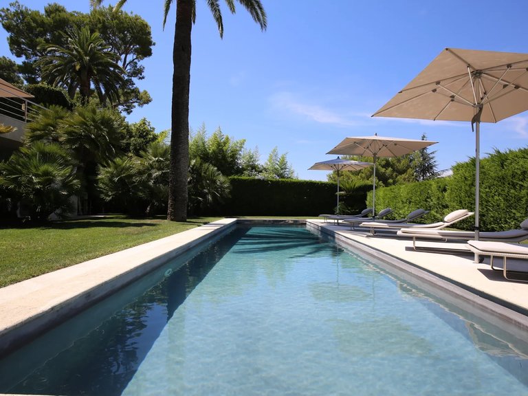 Villa for Sale in Cap D Antibes, Antibes Area 2