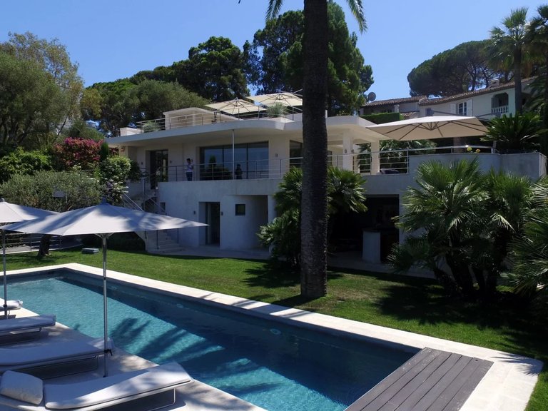 Villa for Sale in Cap D Antibes, Antibes Area 14