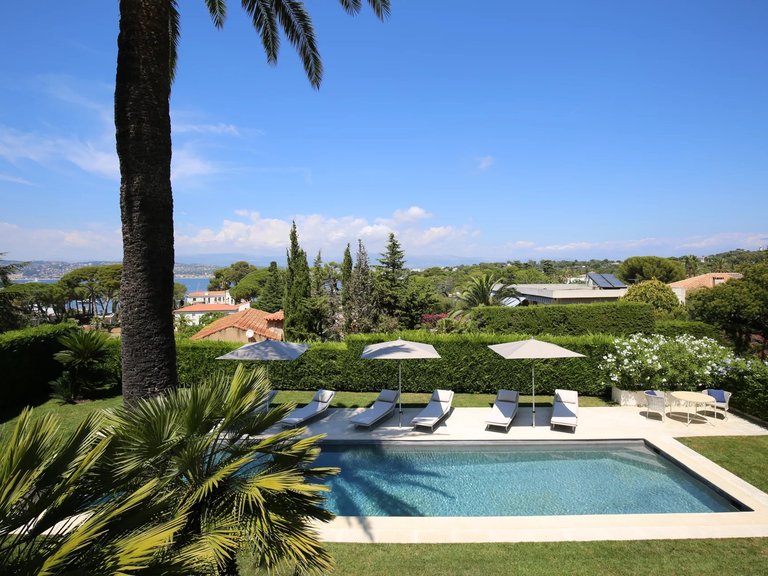 Villa for Sale in Cap D Antibes, Antibes Area 4