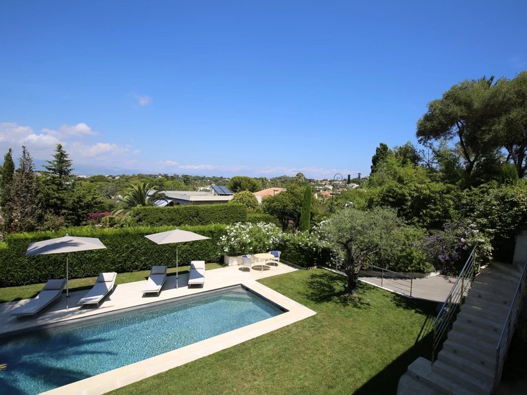 Villa for Sale in Cap D Antibes, Antibes Area 5