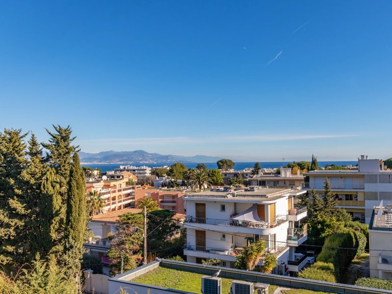 Apartment for Sale in Antibes, Antibes Area 1