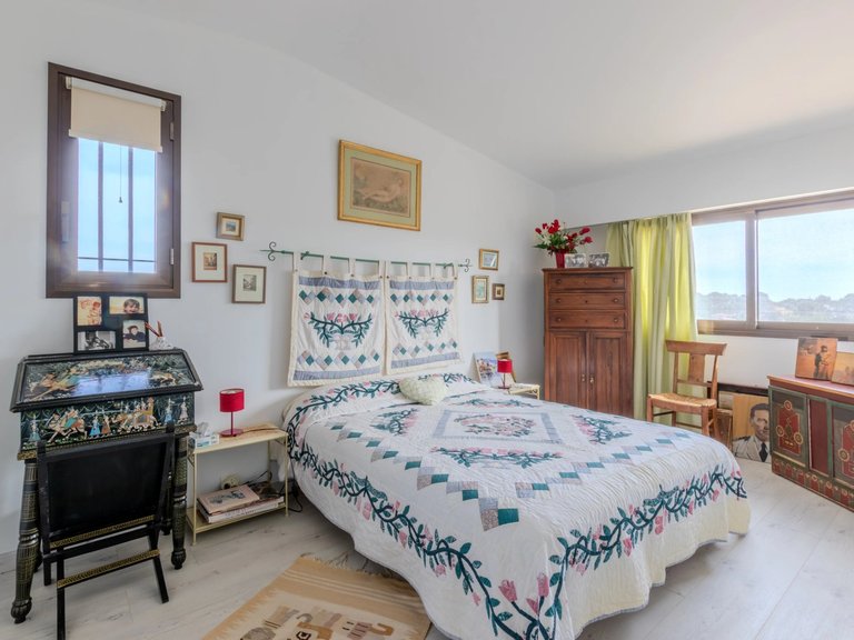 Villa for Sale in Antibes, Antibes Area 17