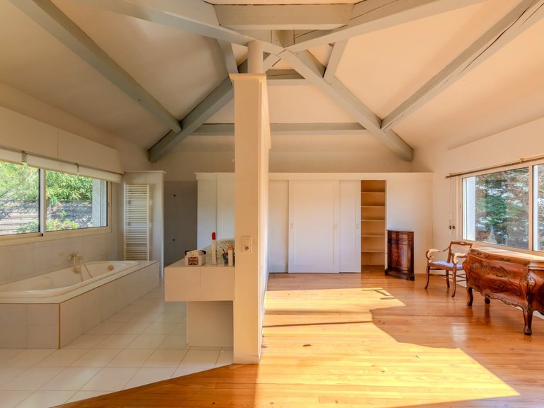 Villa for Sale in Antibes, Antibes Area 14
