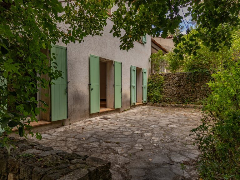 Villa for Sale in Antibes, Antibes Area 8