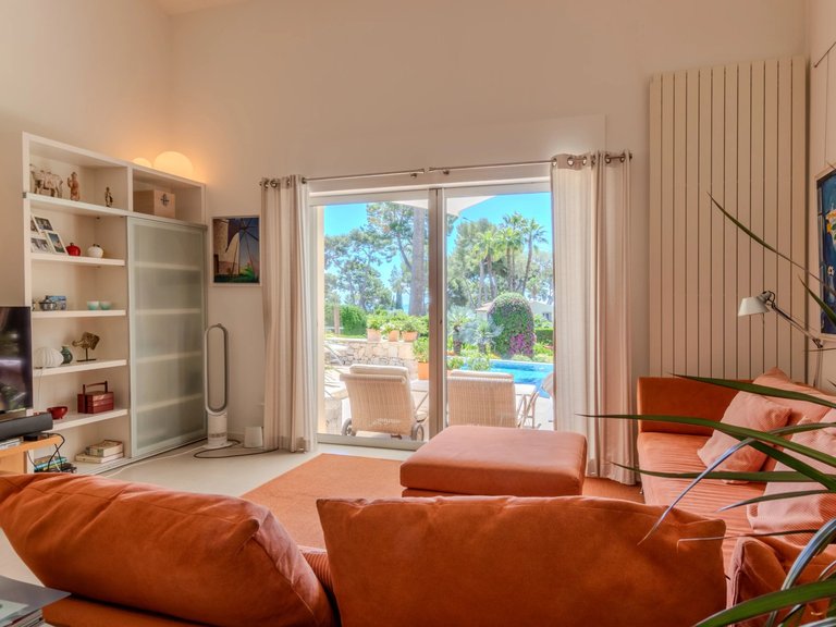 Villa for Sale in Antibes, Antibes Area 6