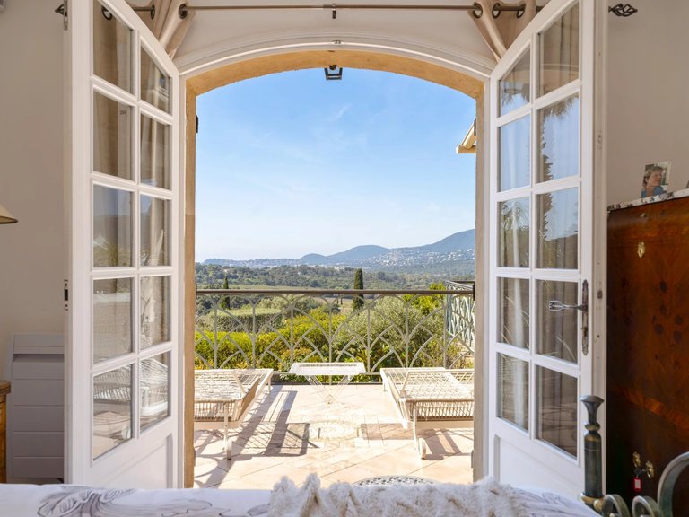Villa for Sale in La Croix Valmer, St. Tropez, Grimaud Area 15