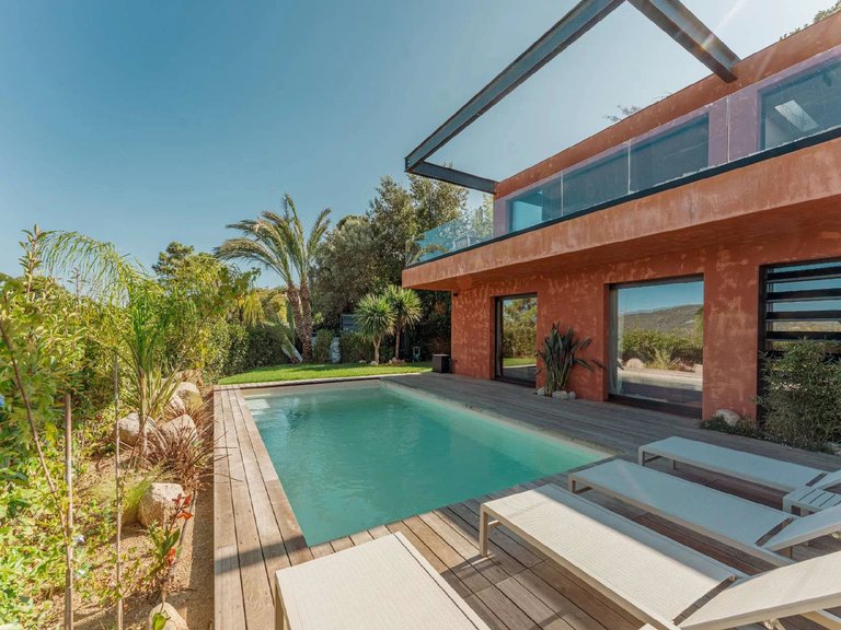 Villa for Sale in La Croix Valmer, St. Tropez, Grimaud Area 5