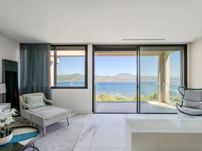 Villa for Sale in Gassin, St. Tropez, Grimaud Area 18
