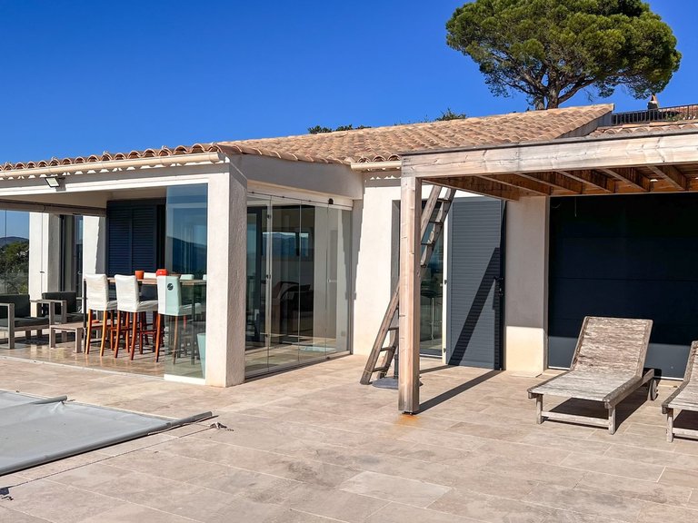 Villa for Sale in Les Issambres, St Raphaël, Ste Maxime Area 10