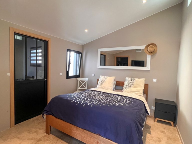 Villa for Sale in Les Issambres, St Raphaël, Ste Maxime Area 12