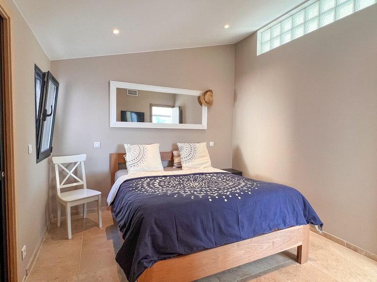Villa for Sale in Les Issambres, St Raphaël, Ste Maxime Area 13