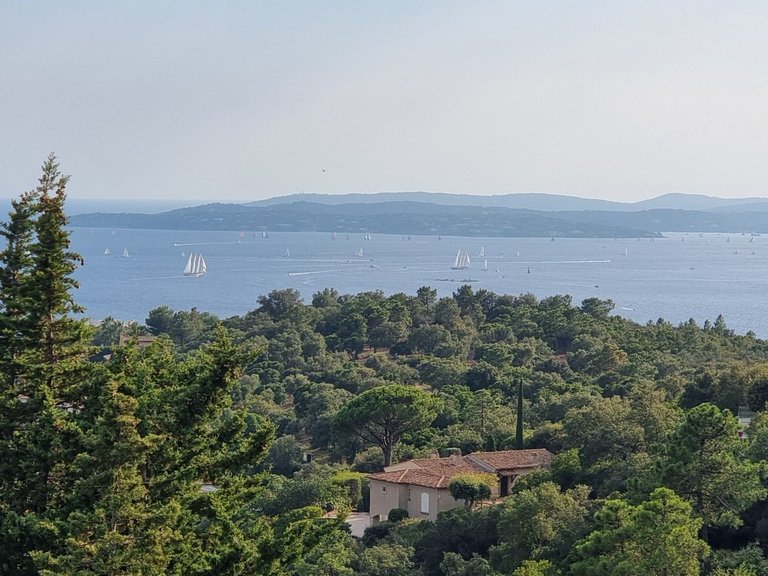 Villa for Sale in Les Issambres, St Raphaël, Ste Maxime Area 1