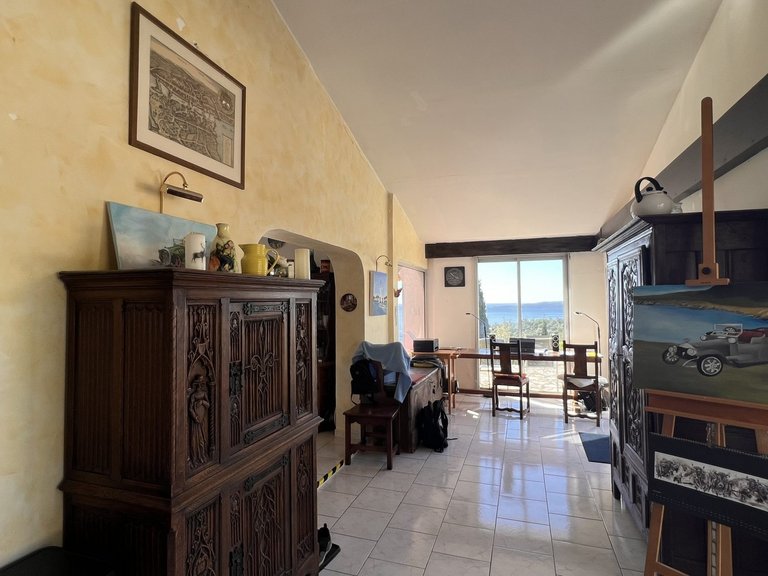 Villa for Sale in Les Issambres, St Raphaël, Ste Maxime Area 6