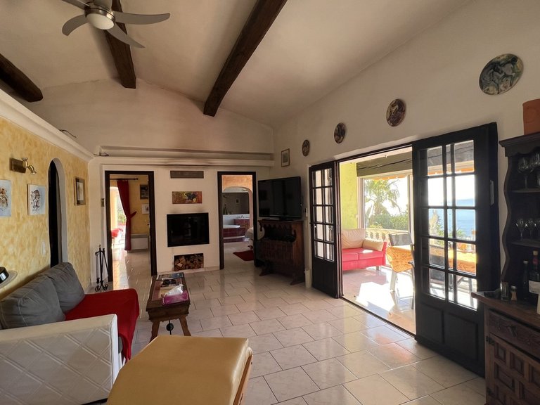 Villa for Sale in Les Issambres, St Raphaël, Ste Maxime Area 7