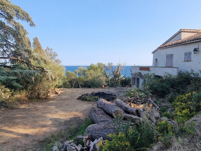 Villa for Sale in Les Issambres, St Raphaël, Ste Maxime Area 6