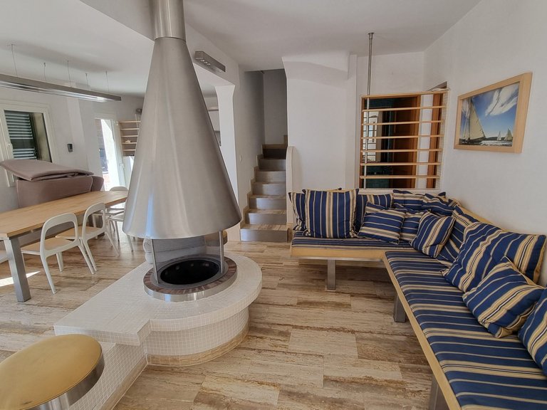 Villa for Sale in Les Issambres, St Raphaël, Ste Maxime Area 5
