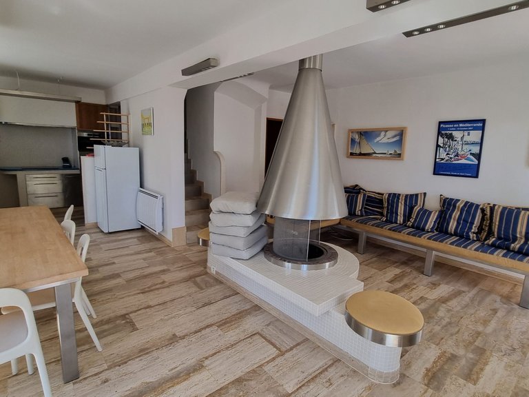 Villa for Sale in Les Issambres, St Raphaël, Ste Maxime Area 6