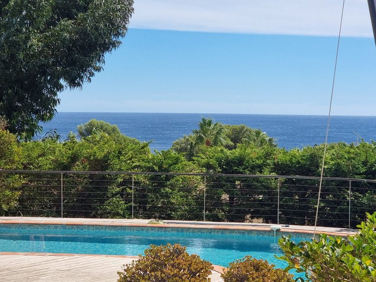 Villa for Sale in Les Issambres, St Raphaël, Ste Maxime Area 12