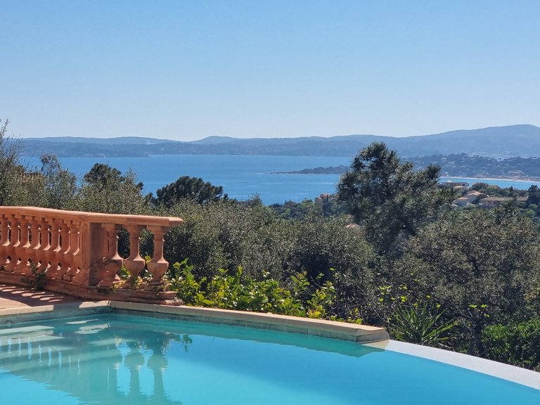 Villa for Sale in Les Issambres, St Raphaël, Ste Maxime Area 7