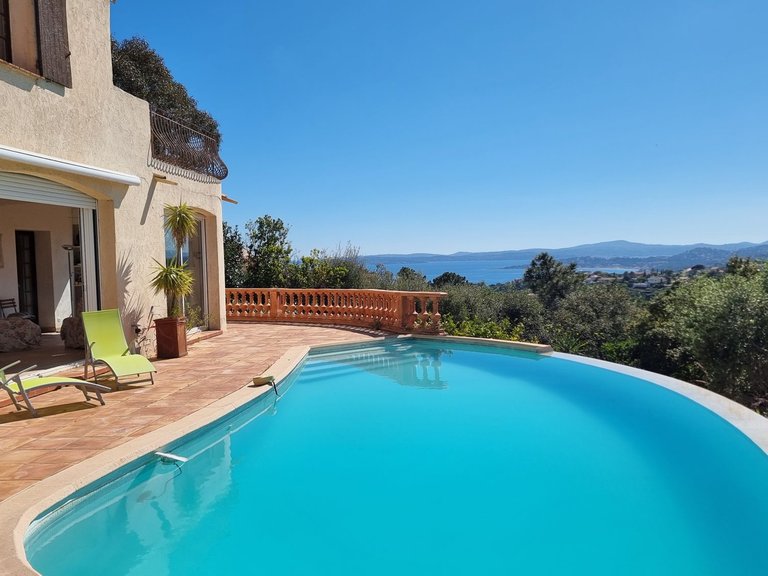 Villa for Sale in Les Issambres, St Raphaël, Ste Maxime Area 8