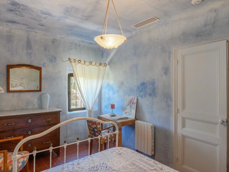 Villa for Sale in St Cyr Sur Mer, Provence Coast (cassis To Cavalaire) 16
