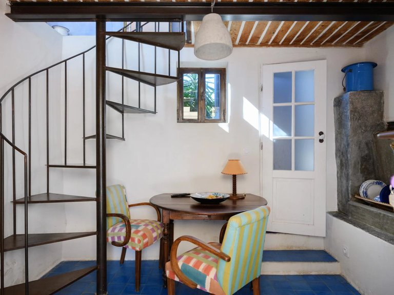 Villa for Sale in St Cyr Sur Mer, Provence Coast (cassis To Cavalaire) 17