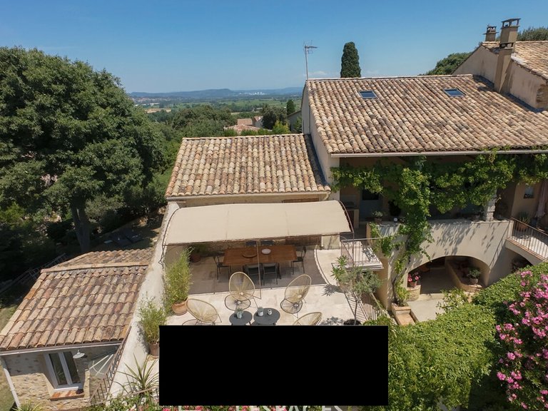 Villa for Sale in Uzes, Uzes Area 2