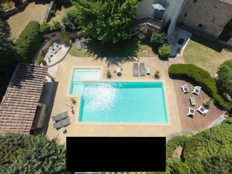 Villa for Sale in Uzes, Uzes Area 11